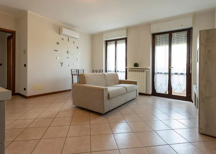 Διαμέρισμα Smart - Station, Ac & 2gb S Wi-fi Νοβάρα